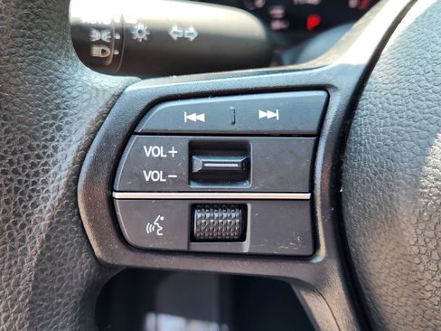 Certified 2023 Honda Accord EX image 23