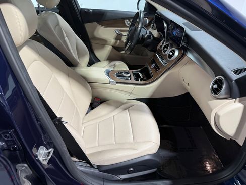 Used 2021 Mercedes-Benz C 300 4MATIC Sedan w/ Premium Package image 42