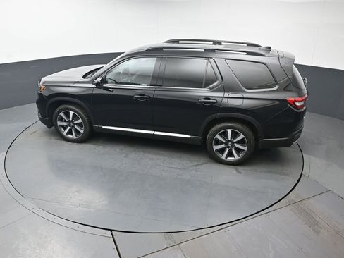 Used 2023 Honda Pilot Touring image 38