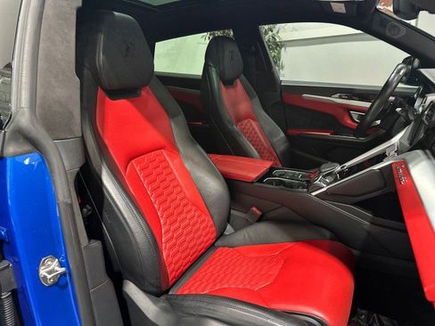 Used 2019 Lamborghini Urus AWD/4WD image 61