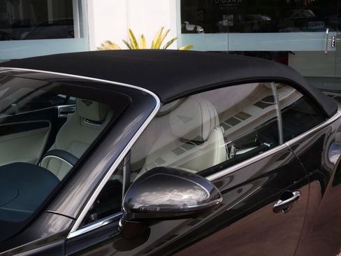 New 2026 Bentley Continental GTC image 8