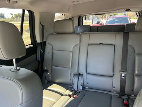 Used 2019 Chevrolet Tahoe LT image 48