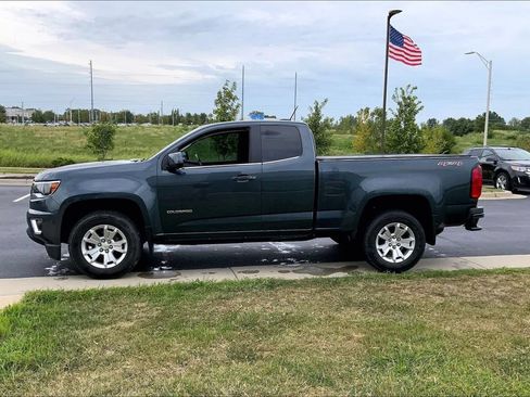 Used 2020 Chevrolet Colorado LT w/ LT Convenience Package AWD/4WD image 12