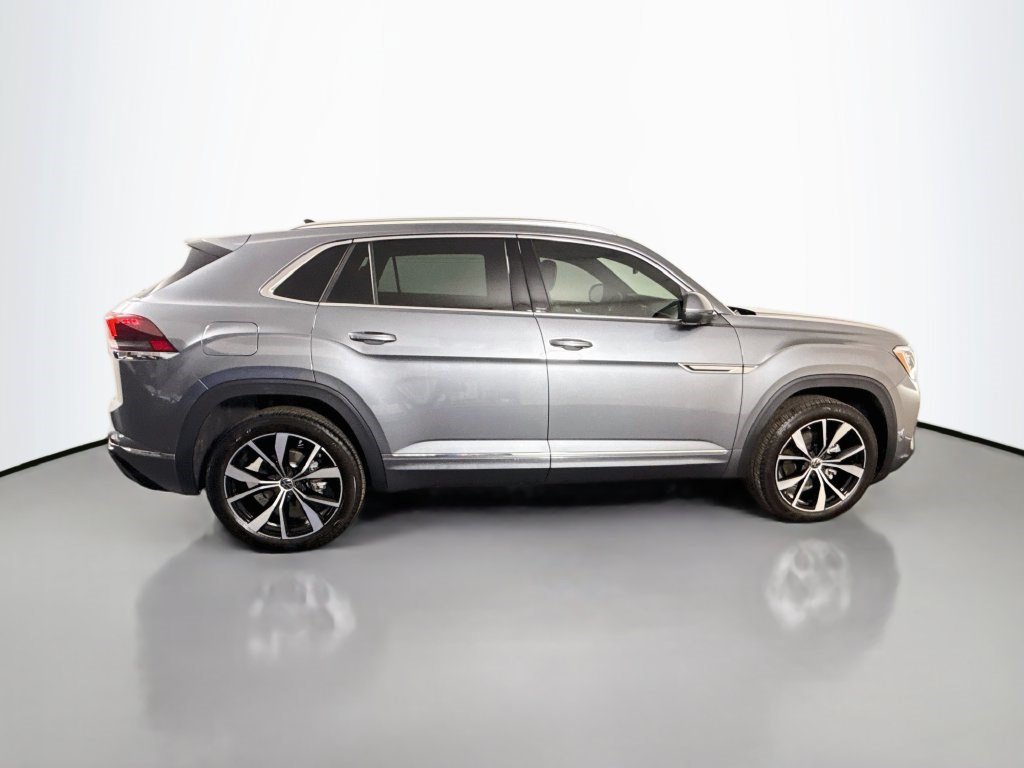 Used 2025 Volkswagen Atlas Cross Sport SEL Premium R-Line AWD/4WD image 11