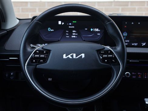 Used 2022 Kia EV6 GT-Line w/ First Edition Package AWD/4WD image 33