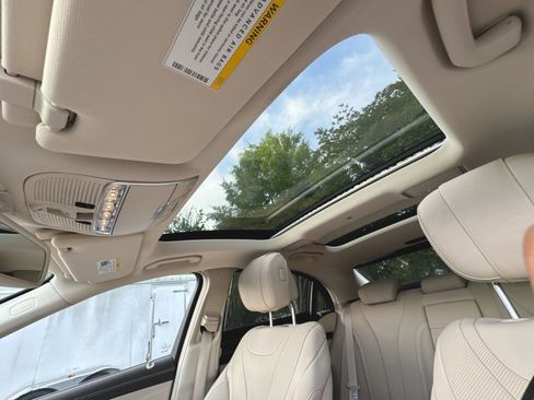 Used 2016 Mercedes-Benz S 550 4MATIC Sedan image 24