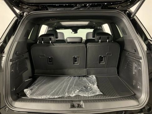 New 2026 Buick Enclave Sport Touring w/ Power Package FWD image 39