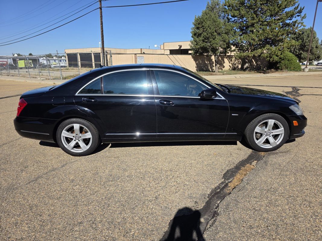 Used 2012 Mercedes-Benz S 550 4MATIC image 9