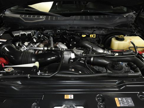 Used 2019 Ford F250 Lariat w/ Lariat Ultimate Package image 93