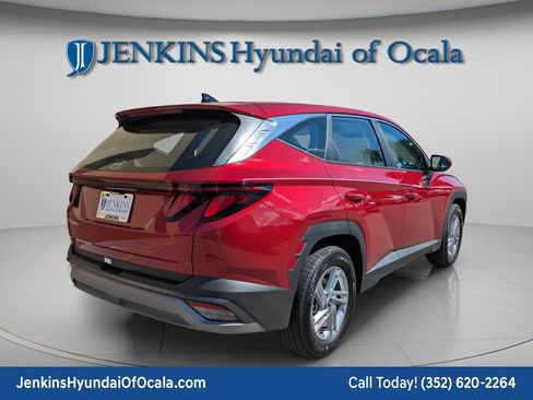 New 2026 Hyundai Tucson SE image 3