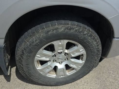 Used 2018 Nissan Titan SV AWD/4WD image 31