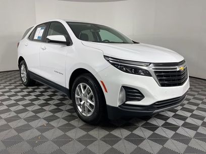 Used 2022 Chevrolet Equinox LT w/ Driver Convenience Package