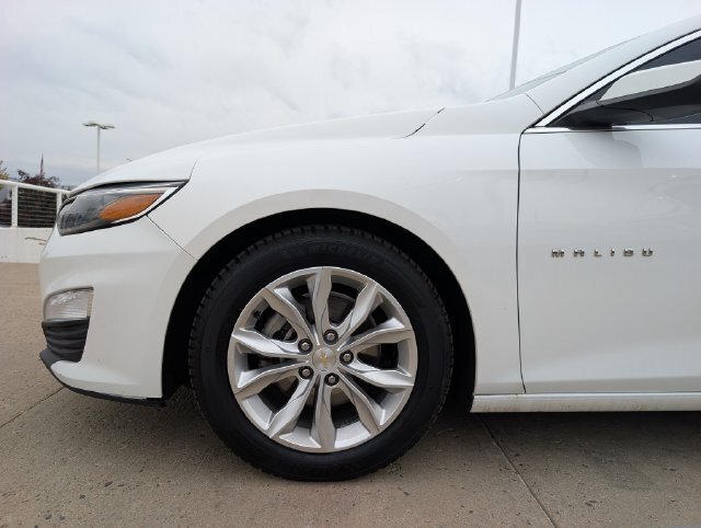 Used 2020 Chevrolet Malibu LT FWD image 11