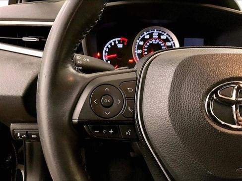 Used 2020 Toyota Corolla SE FWD image 17