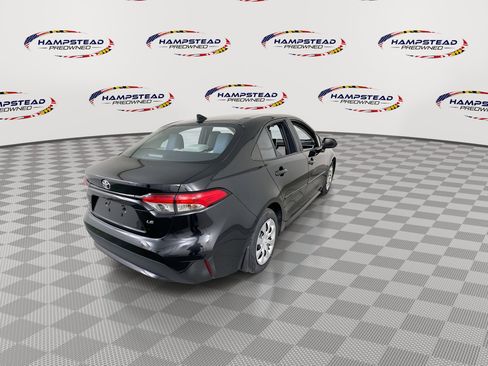 Used 2020 Toyota Corolla LE image 8