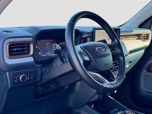 Used 2022 Ford Maverick Lariat w/ Lariat Luxury Package image 9