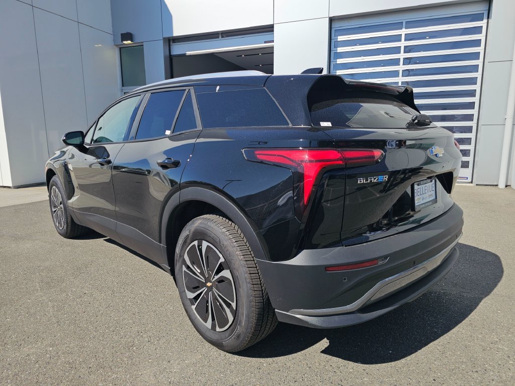 New 2026 Chevrolet Blazer EV LT AWD/4WD image 5