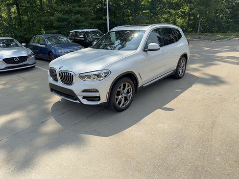 Used 2021 BMW X3 xDrive30i AWD/4WD image 2