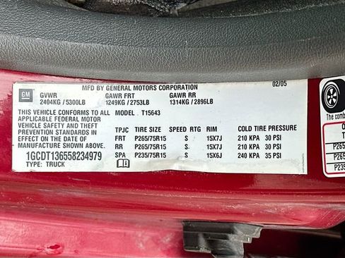 Used 2005 Chevrolet Colorado LS image 27