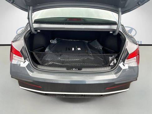 New 2026 Hyundai Elantra Sport FWD image 18