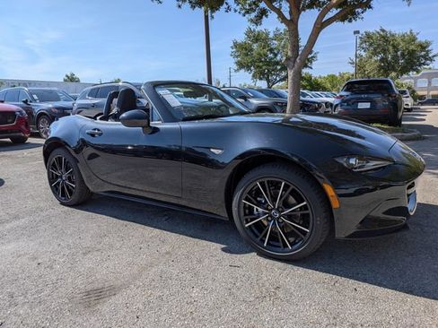 New 2026 MAZDA MX-5 Miata Grand Touring RWD image 2