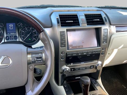 Used 2017 Lexus GX 460 Premium AWD/4WD image 7