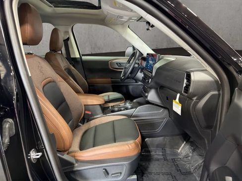 New 2026 Ford Bronco Sport Outer Banks w/ Sasquatch Outer Banks Package AWD/4WD image 16