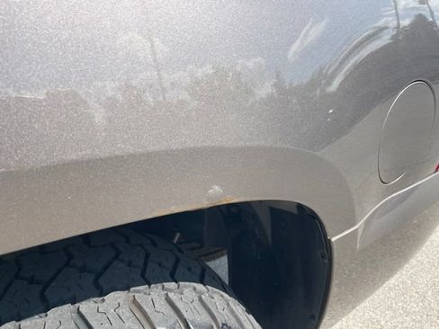 Used 2011 Chevrolet Tahoe LT AWD/4WD image 18