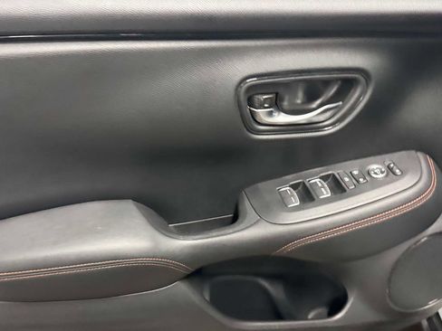 Used 2024 Honda HR-V Sport image 27