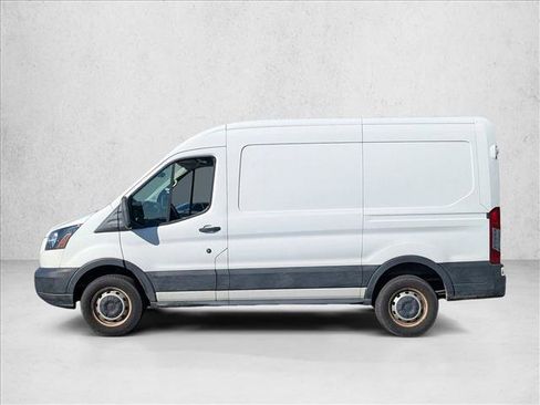 Used 2019 Ford Transit 250 130 Medium Roof image 5