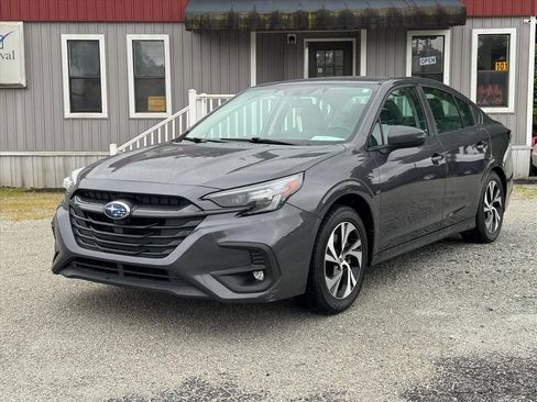 Used 2024 Subaru Legacy Premium AWD/4WD image 7