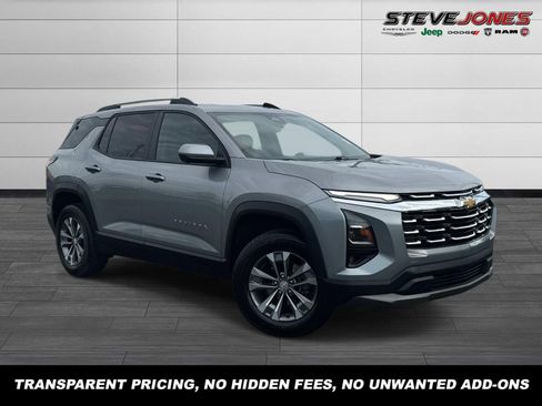 Used 2025 Chevrolet Equinox LT w/ Convenience Package II AWD/4WD image 1