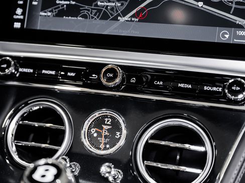 Used 2022 Bentley Continental GT V8 AWD/4WD image 31
