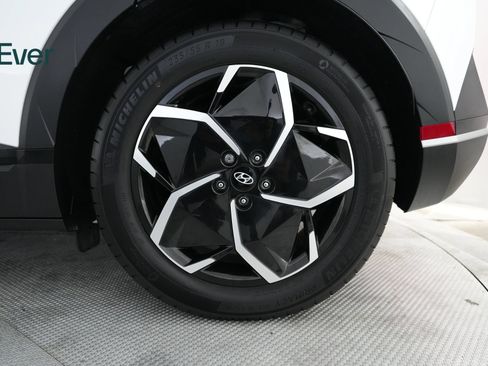 Used 2024 Hyundai Ioniq 5 SEL RWD image 9