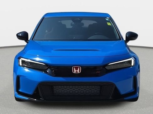 Used 2025 Honda Civic Type R image 2