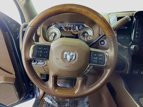 Used 2020 RAM 3500 Limited image 14