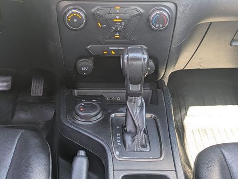 Used 2022 Ford Ranger XL AWD/4WD image 19