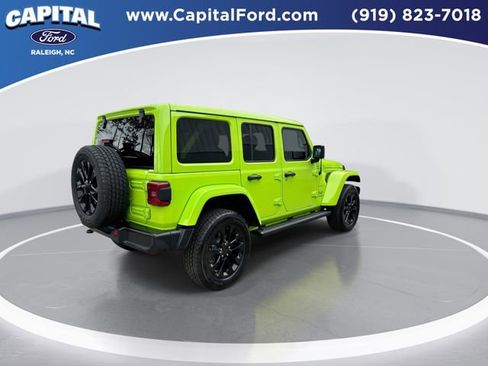 Used 2021 Jeep Wrangler Unlimited Sahara w/ Cold Weather Group image 8