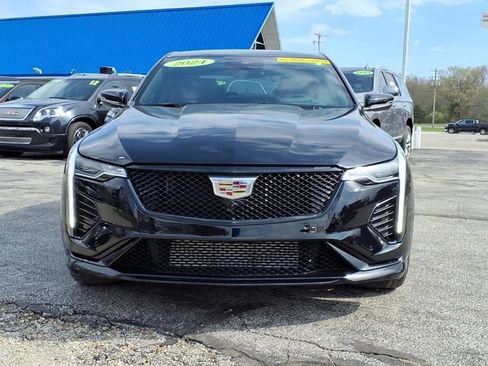 Used 2024 Cadillac CT4 V w/ Super Cruise 2 Package AWD/4WD image 2