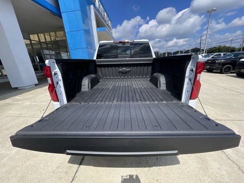Certified 2026 Chevrolet Silverado 1500 High Country AWD/4WD image 27