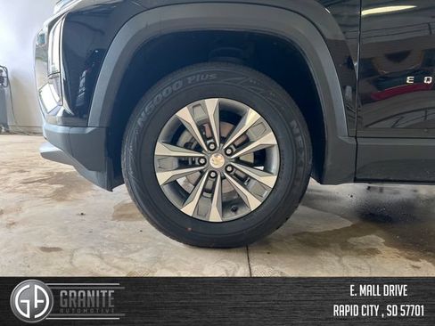 Used 2026 Chevrolet Equinox LT w/ Convenience Package II AWD/4WD image 26