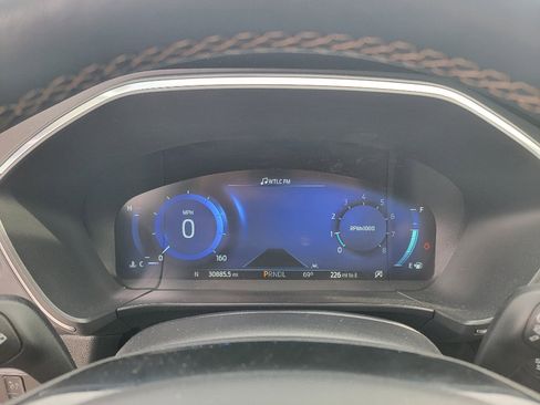 Used 2022 Ford Escape Titanium w/ Titanium Elite Package image 13