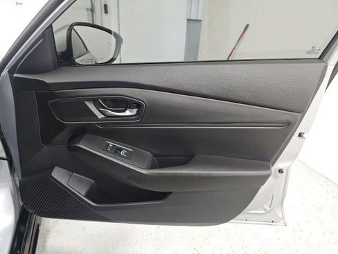 Used 2024 Honda Accord EX-L image 34