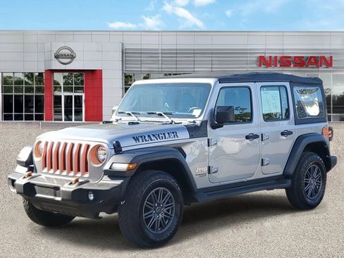 Used 2018 Jeep Wrangler Unlimited Sport image 8