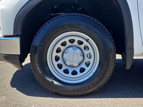 New 2026 GMC Sierra 1500 Pro AWD/4WD image 17