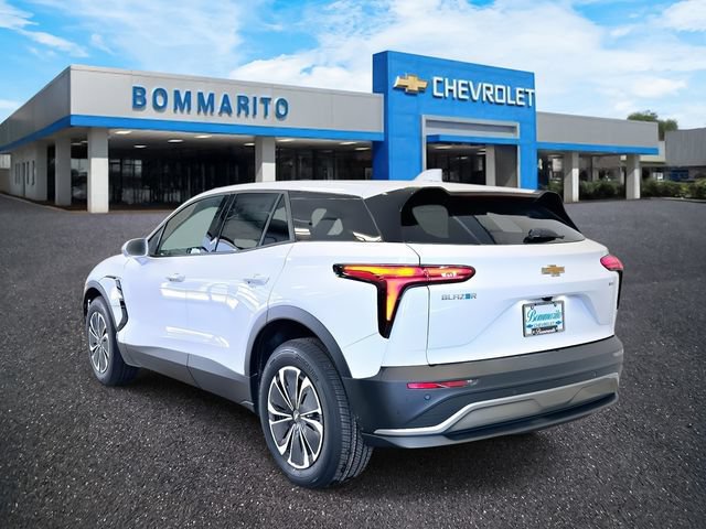 New 2025 Chevrolet Blazer EV LT AWD/4WD image 3