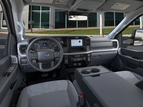 New 2026 Ford F350 XLT w/ Tremor Off-Road Package image 9