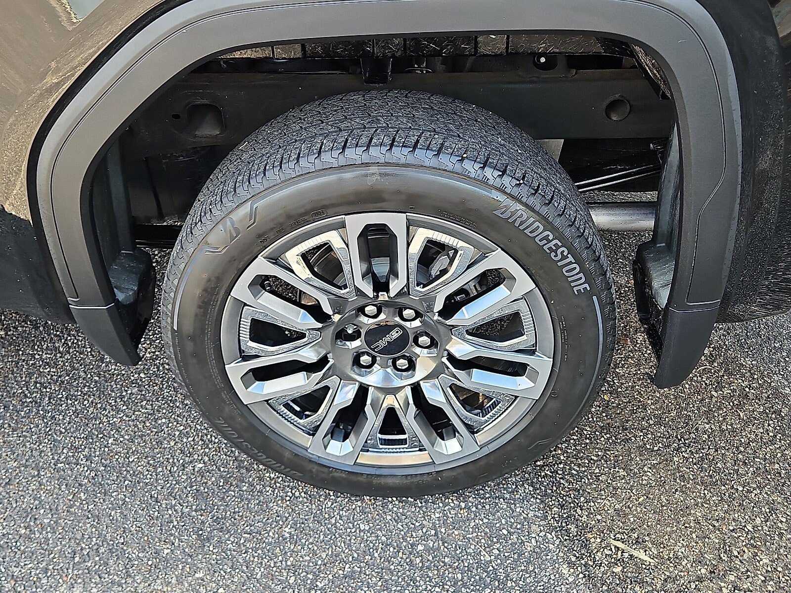 Used 2024 GMC Sierra 1500 Denali Ultimate AWD/4WD image 6