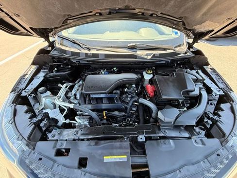 Certified 2017 Nissan Rogue Sport SL w/ SL Premium Package AWD/4WD image 10