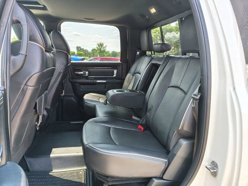 Used 2018 RAM 1500 Limited AWD/4WD image 9